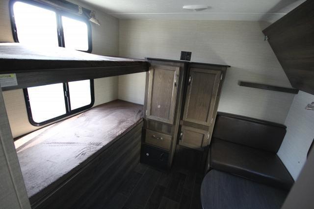 坎莫尔 Rundle Mountain Rv Park酒店 外观 照片